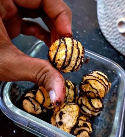 Three Ingredient Coconut Macaroons Recipe